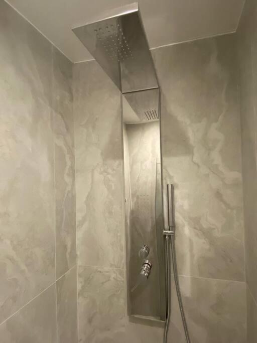 Casa Flora, A Panoramic Flat With Free Car Parking Apartment *